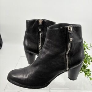 Stuart Weitzman Black Leather Side Zip Block Heel Ankle Boots Size 9.5